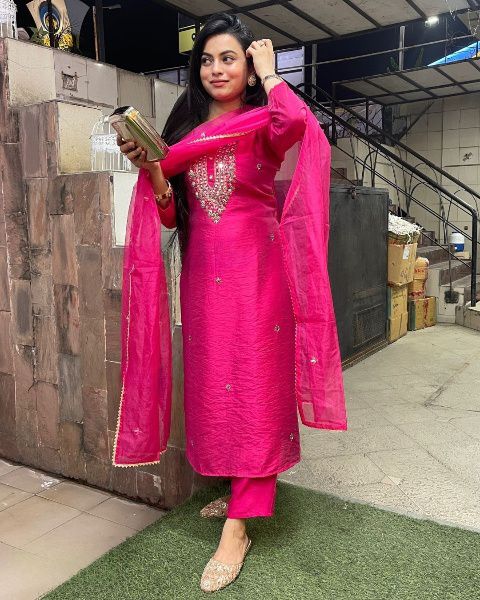 Viscose Chanderi Kurta Set with Organza Dupatta (ASC)
