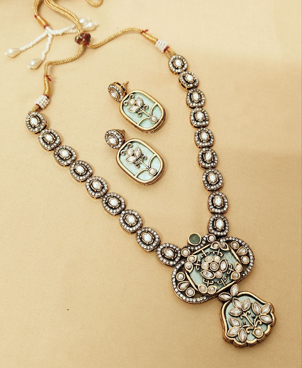 Original Pachi Kundan Necklace with Mop Work & Matching Earrings (RO)