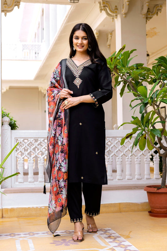 Elegant Viscose Chanderi Silk Kurta with Sequins and Embroidery Detailing (ASC)