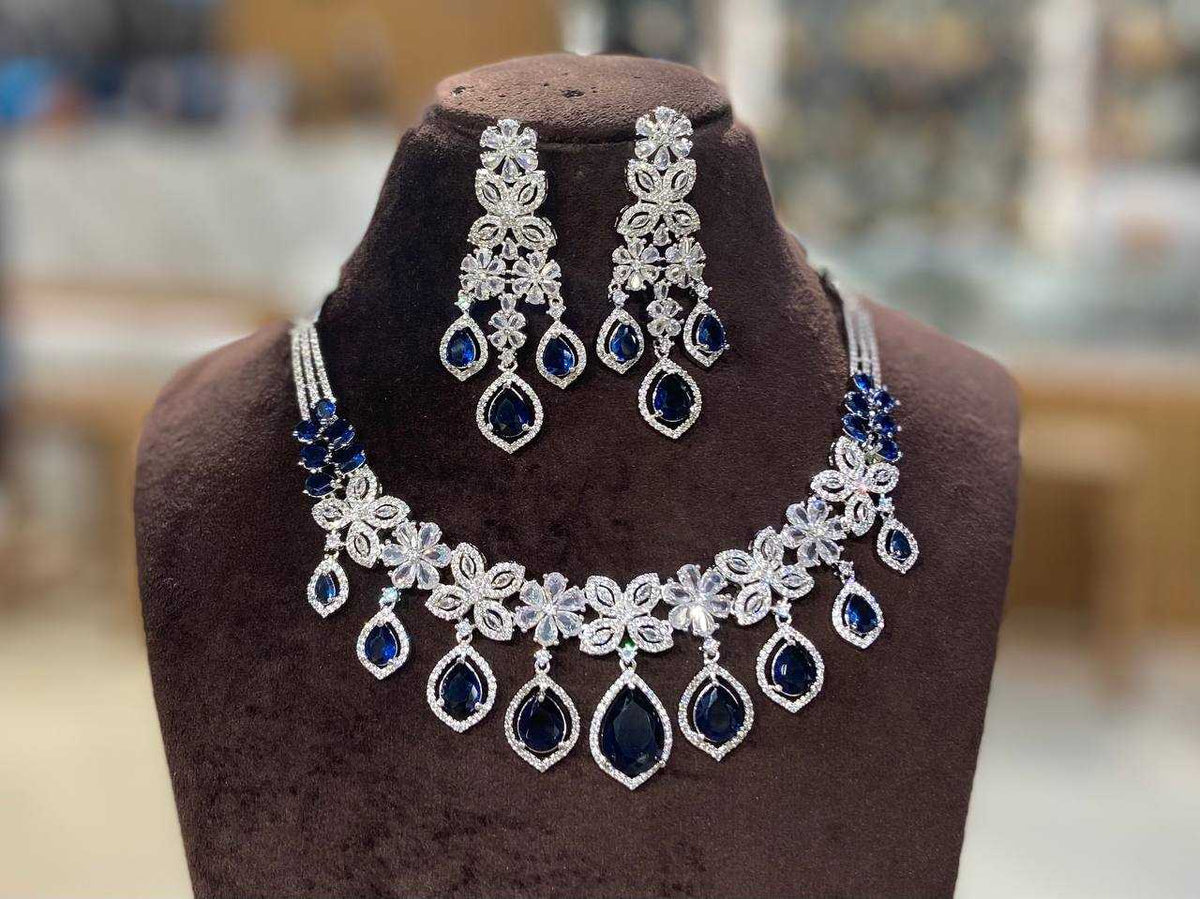 Women's Jewelry Necklace Earring Set