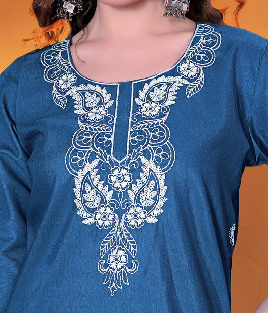 Trendy Rayon Slub Kurti for Women – Embroidered Three-Quarter Sleeve (RO)